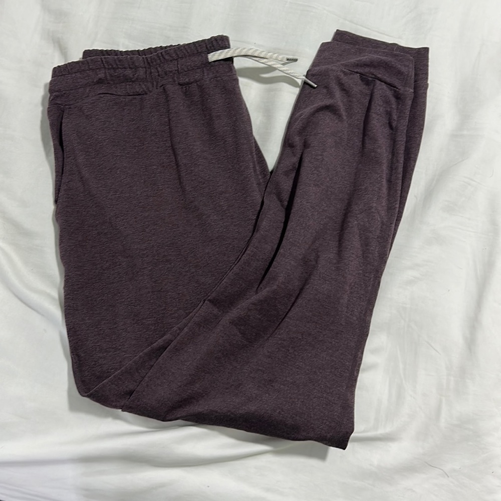 Vuori joggers